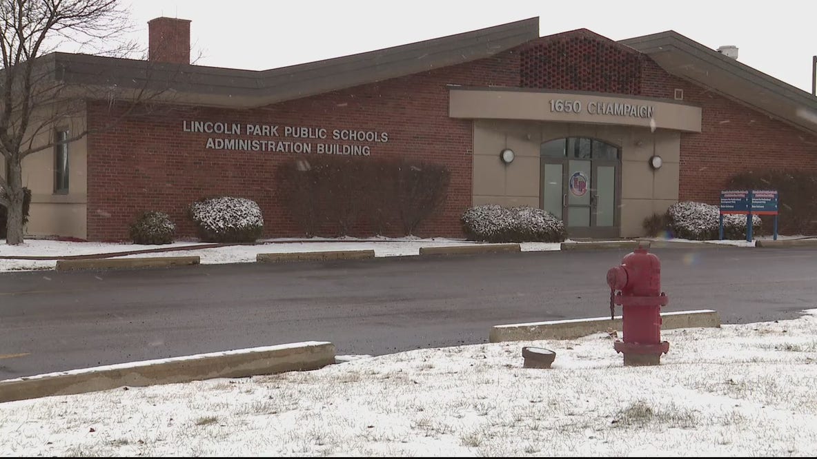 Police investigating 4 Lincoln Park High School students who allegedly smoked meth in a bathroom